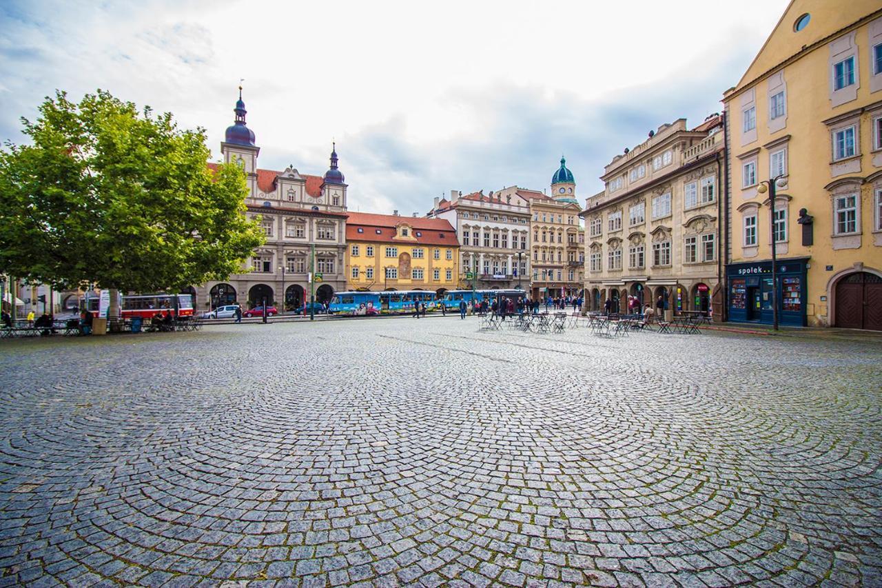 Residence Thunovska Praga Esterno foto